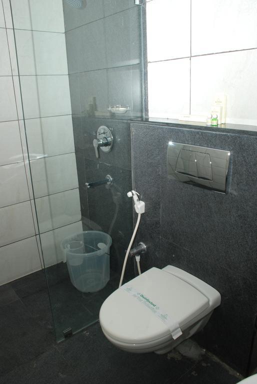 Hotel Pla Amrith Inn Tiruchirappalli 외부 사진