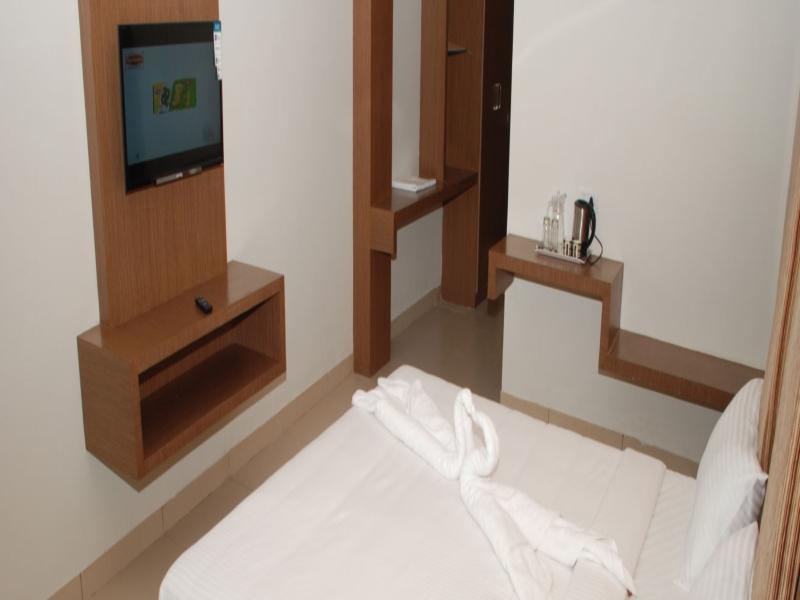 Hotel Pla Amrith Inn Tiruchirappalli 외부 사진