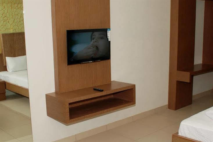 Hotel Pla Amrith Inn Tiruchirappalli 외부 사진